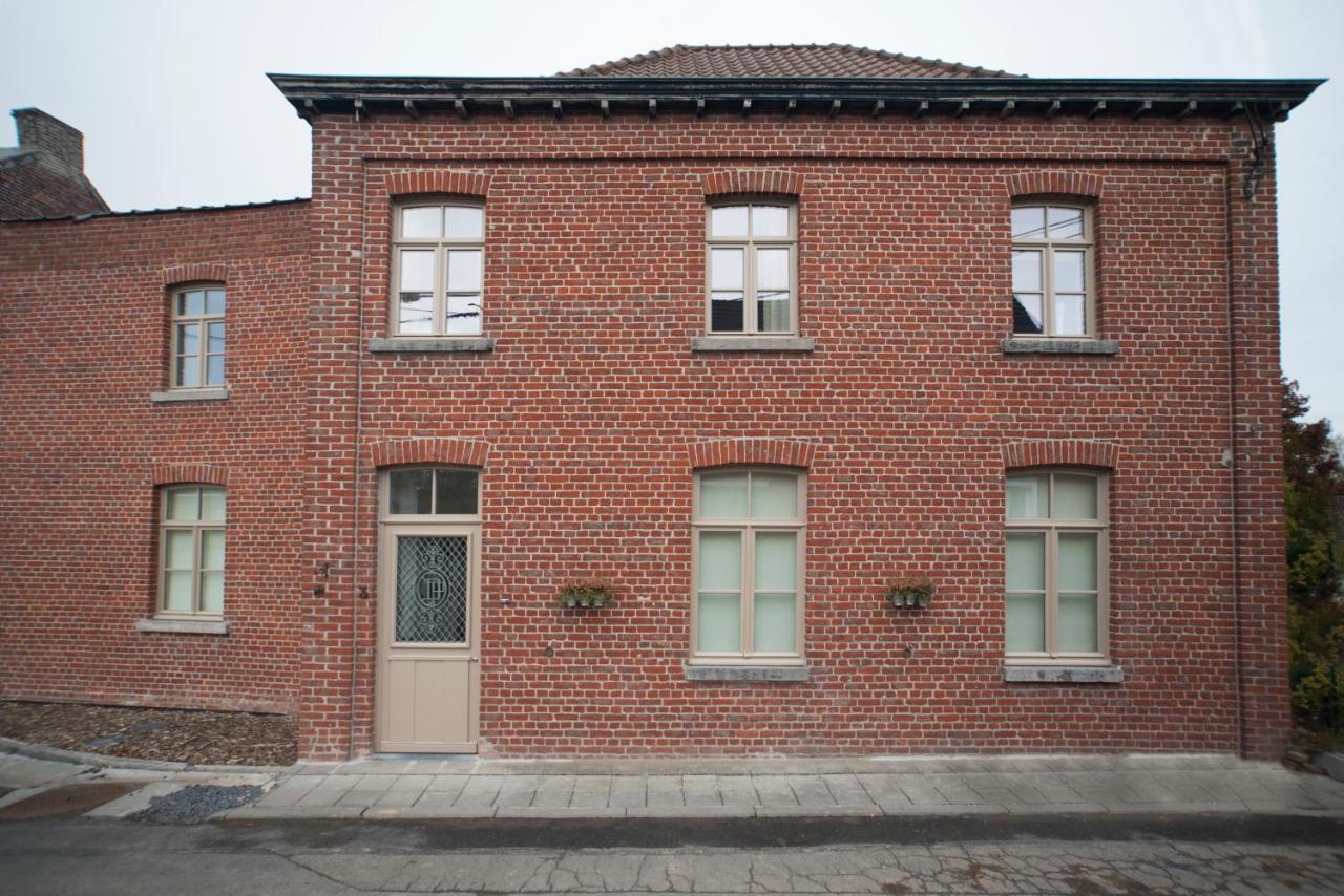 Au Pied Du Hetre Villa Tournai Exteriör bild