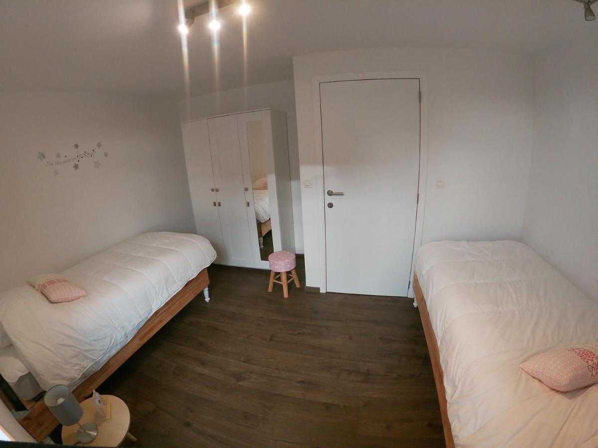 Au Pied Du Hetre Villa Tournai Exteriör bild